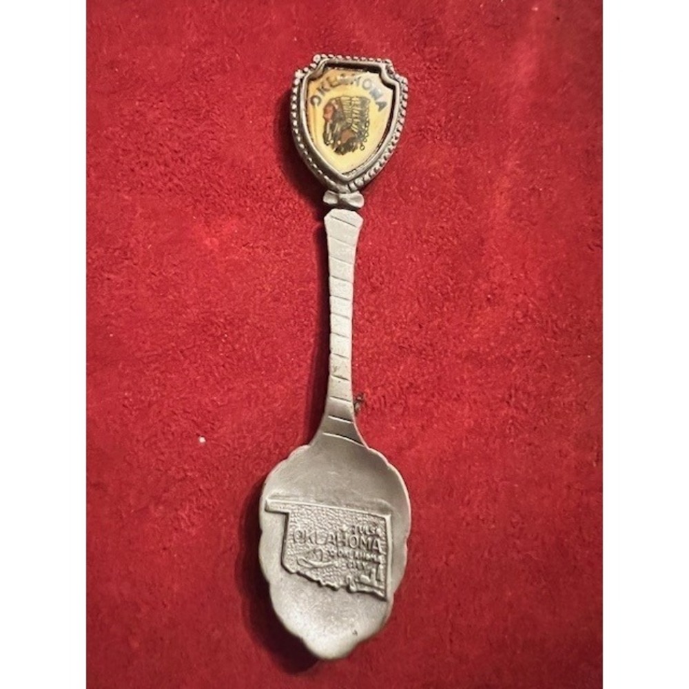 Collectible State Spoons - Picture 16 of 16